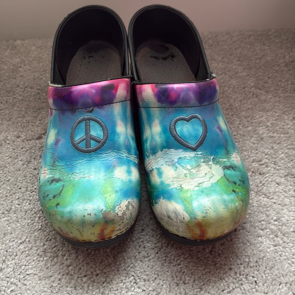 Used Dansko Clogs